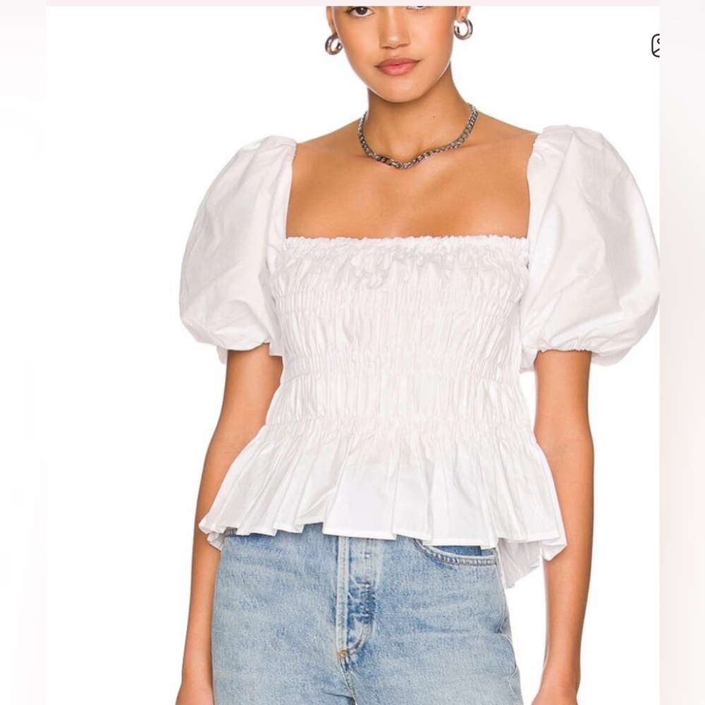 ASTR White Puff-Sleeve Smocked Peplum Top